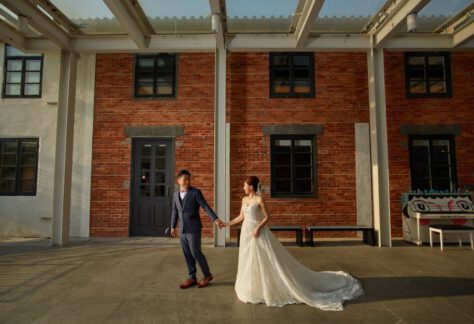 Atrium-Wedding Dress Photography